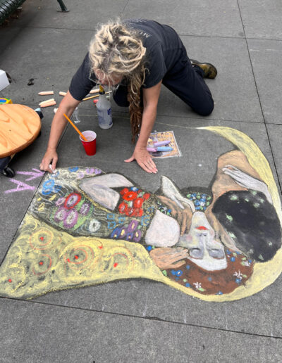 Klimt's Kiss at Chalk It Up, Crayola sidewalk chalk, 48" x 48"